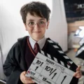 Ce cărți merită să citești înainte ca Netflix, HBO, Prime Video și Apple TV+ să le transforme în seriale? De la „Mândrie și prejudecată” la „Carrie”