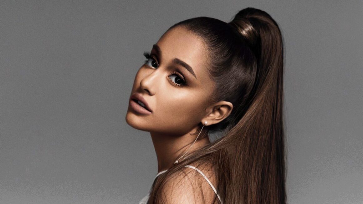ARIANAAPH-1200x675.jpg Ariana Grande face un pas în spate din viața publică