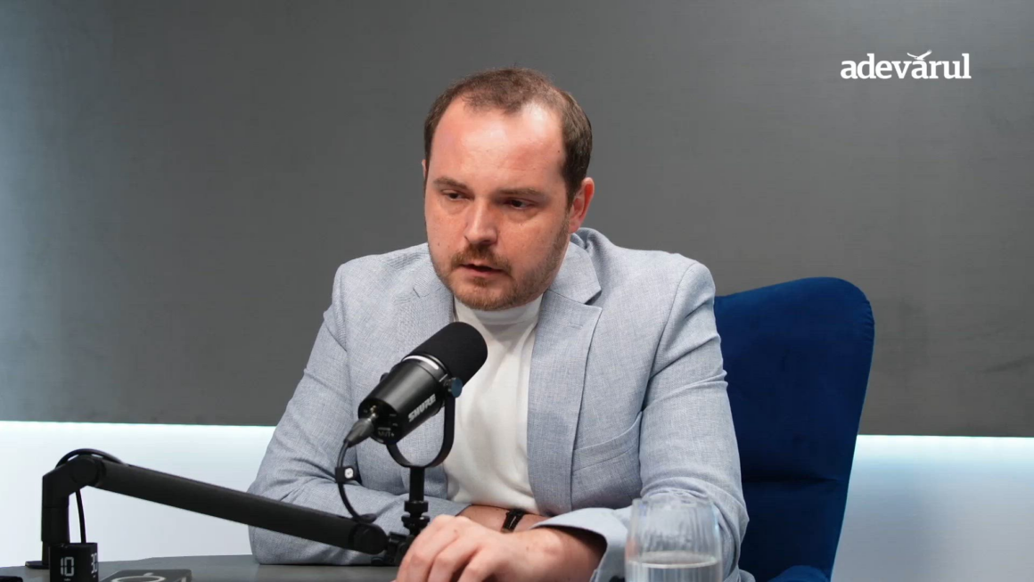 index.png „Dacă Legea salarizării trece, vom avea cel mai mare exod de medici de după Revoluție”, susține Alexandru Rogobete, fost ministru al Sănătății