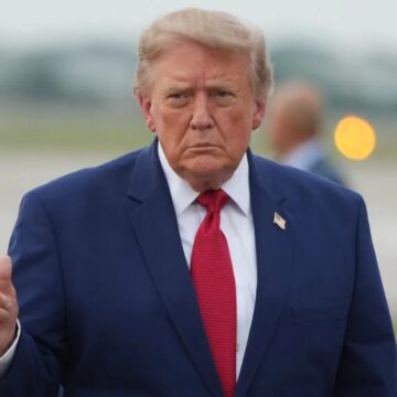 trump-.jpg Trump amenință că Statele Unite vor răspunde „puternic” la atacul Iranului asupra bazelor americane din Iordania
