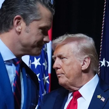 trump.webp.webp Trump se ceartă cu Hegseth din cauza deficitului de rachete
