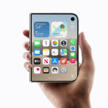 Apple a lansat oficial primul iPhone pliabil din istoria companiei. Cum arată și cât costă iPhone Duo