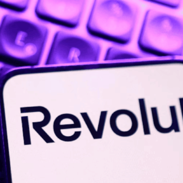 Revolut confirmă o breșă de securitate