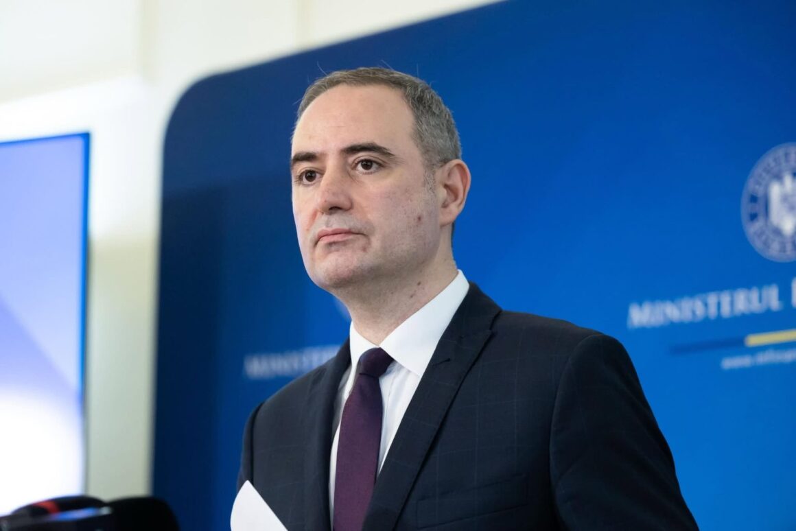 Nu creștem taxele până când le creștem